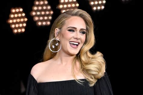 Adele .